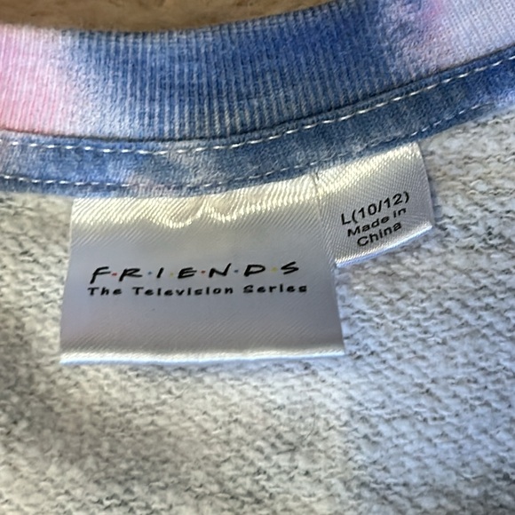 F•R•I•E•N•D•S sweatshirt in girls size L (10/12) - Picture 6 of 10